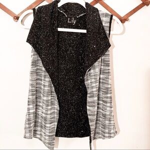 Lily Two Patterned Gray and Black Vest XS
